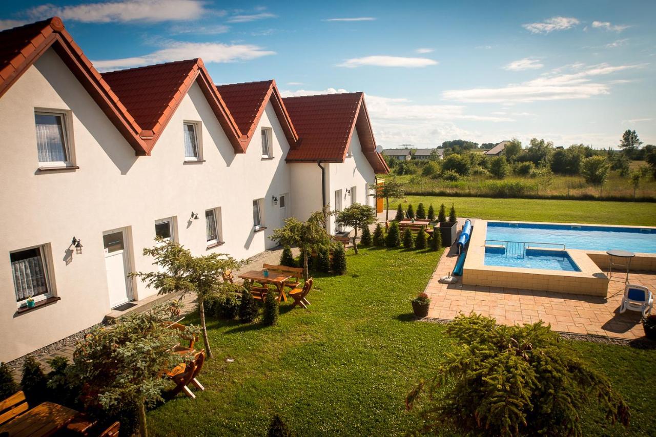 Aqua Fun Domki Z Basenem Ujście-Darłowskie Kültér fotó